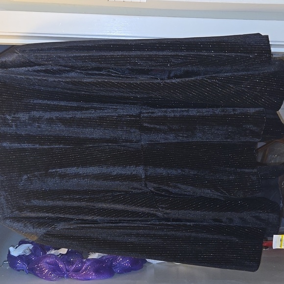 Ava & Viv Black Blazer Structured Shoulders - Picture 6 of 6